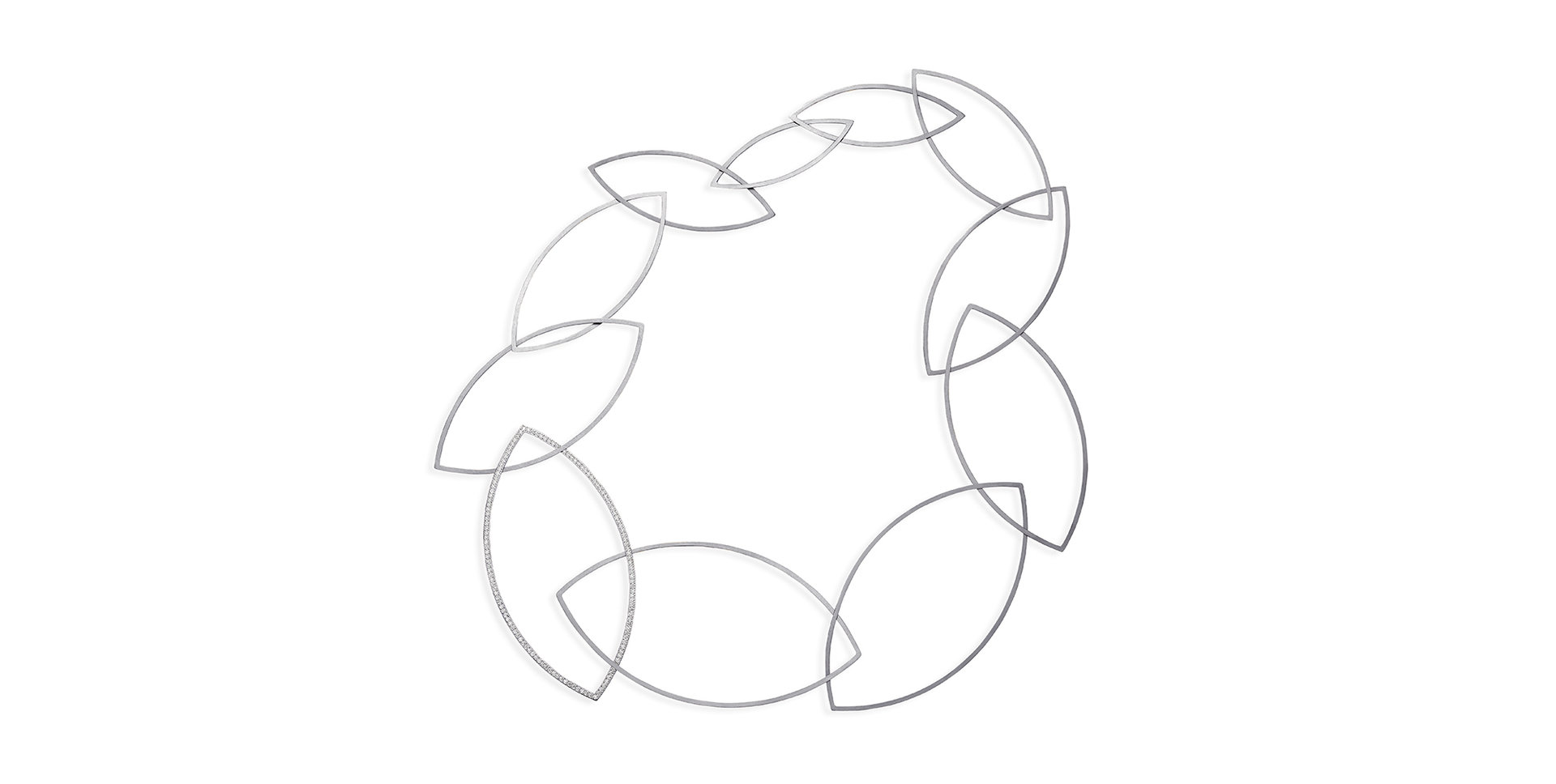 Náhrdelník platina s diamantmi Pointed bow