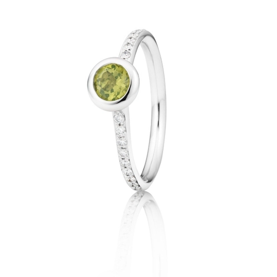 Prsteň s diamantmi a peridotom Prsten s peridotem