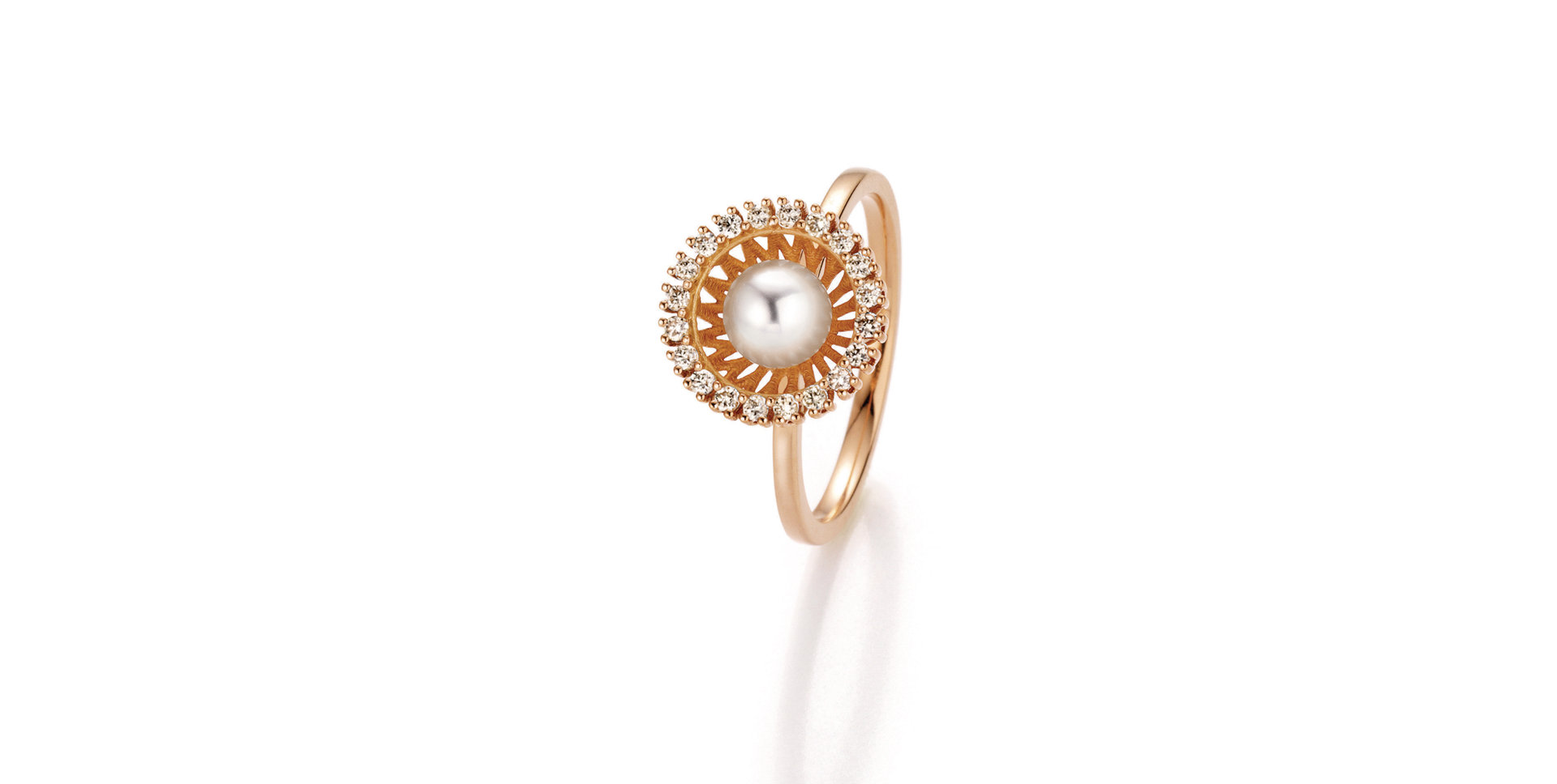 Prsten s diamanty a perlou Swing