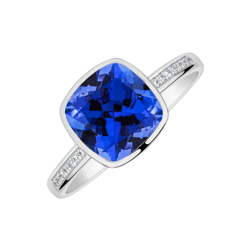 Prsteň s diamantmi a tanzanitom Carelia