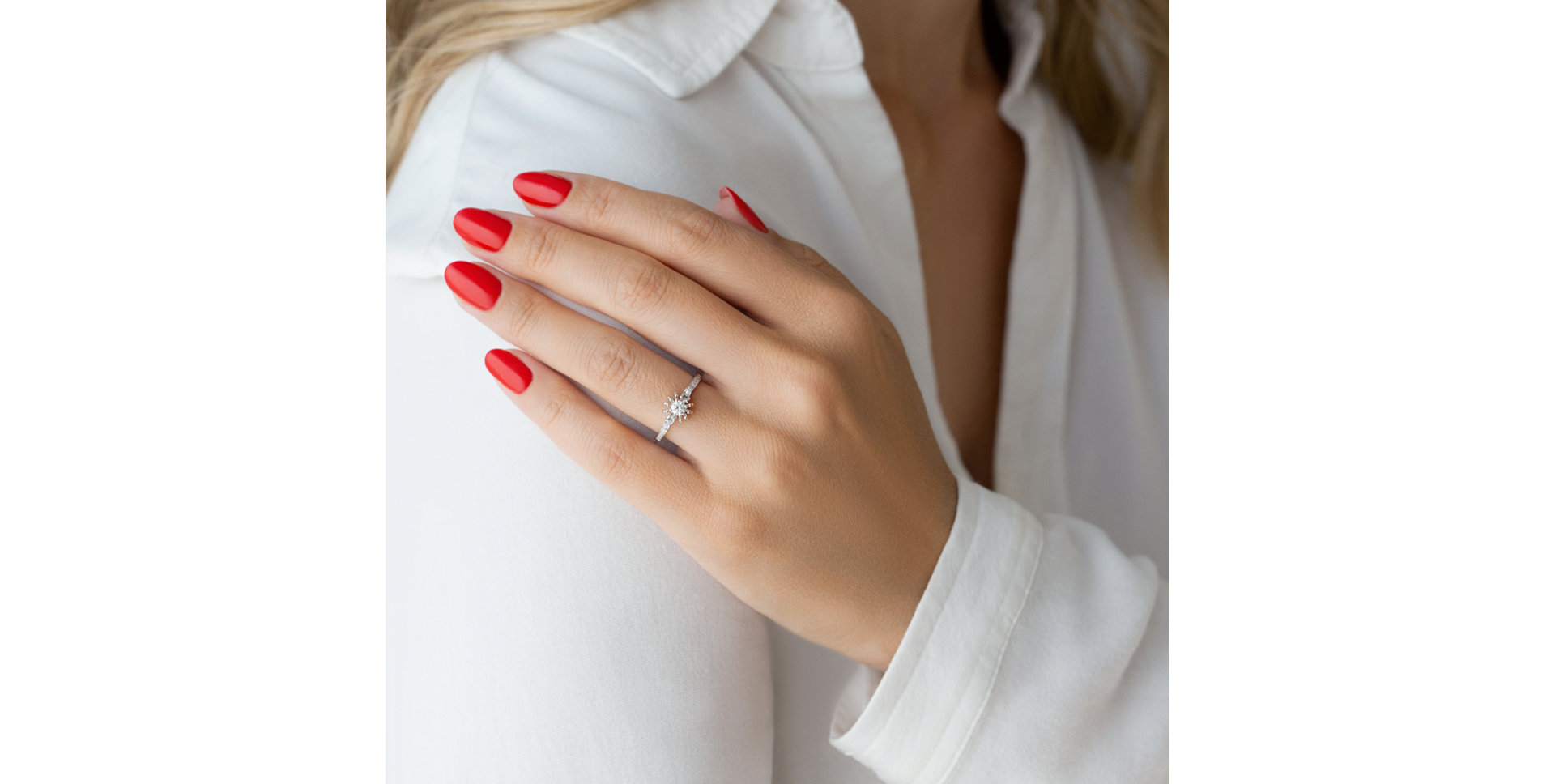 Prsteň s diamantmi Sparkle Ribbon