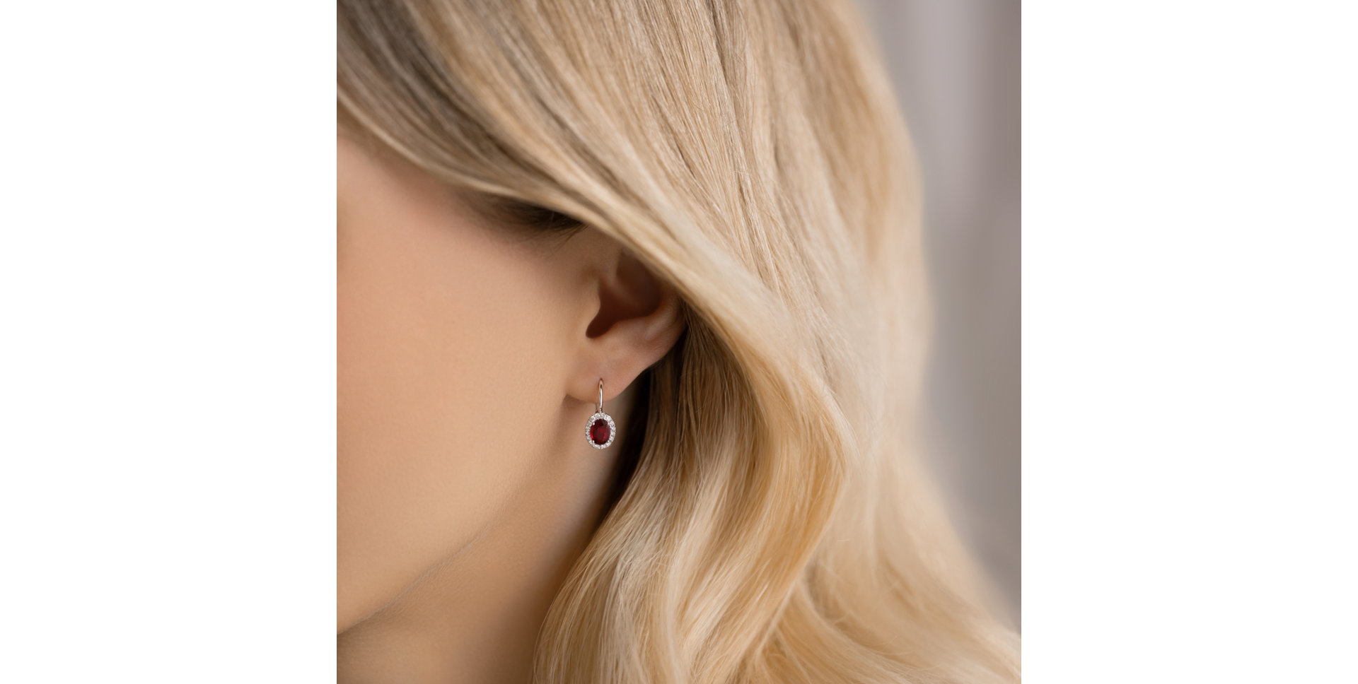 Náušnice s zafírom a diamantmi Imperial Allegory