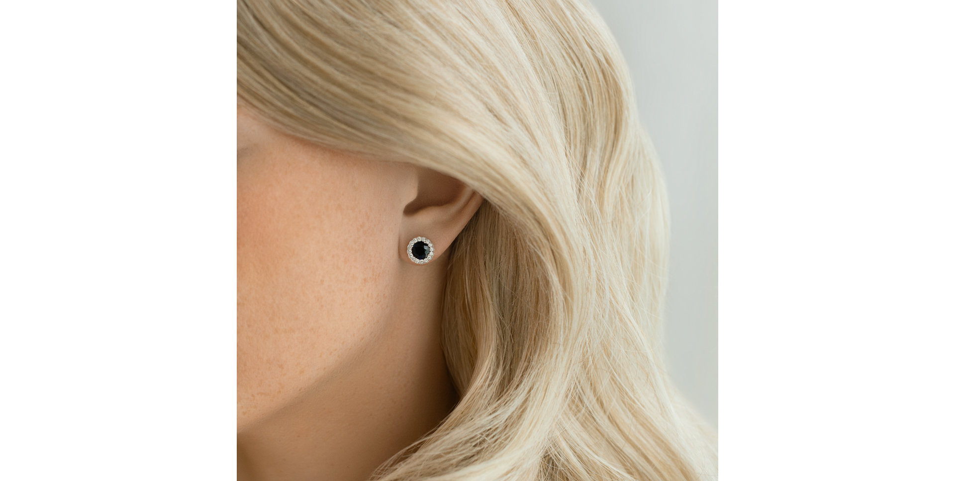 Náušnice s zafírom a diamantmi Royal Allure