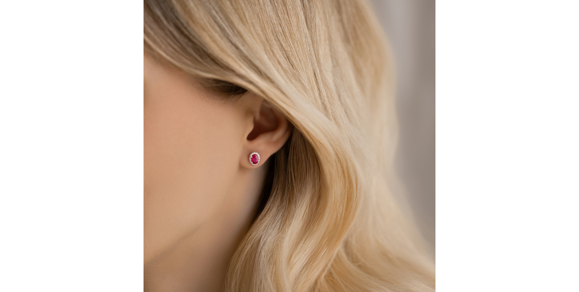 Náušnice s diamantmi a rubínom Witching Allegory