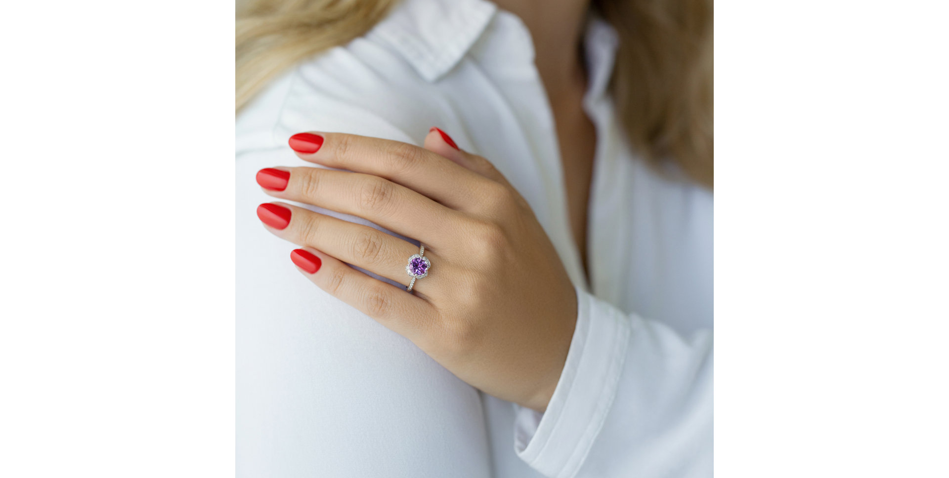 Prsteň s diamantmi a ametystom Flower Parade