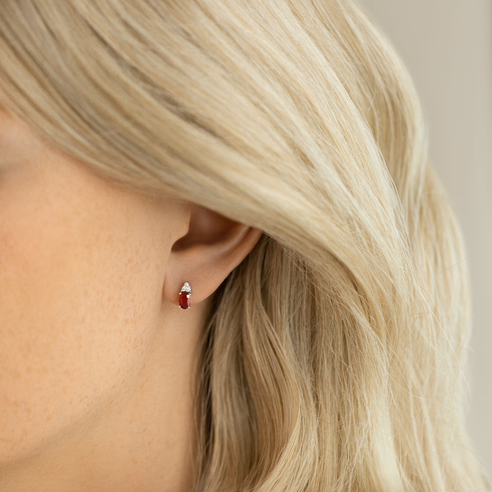 Náušnice s rubínom a diamantmi Mystery Secrets