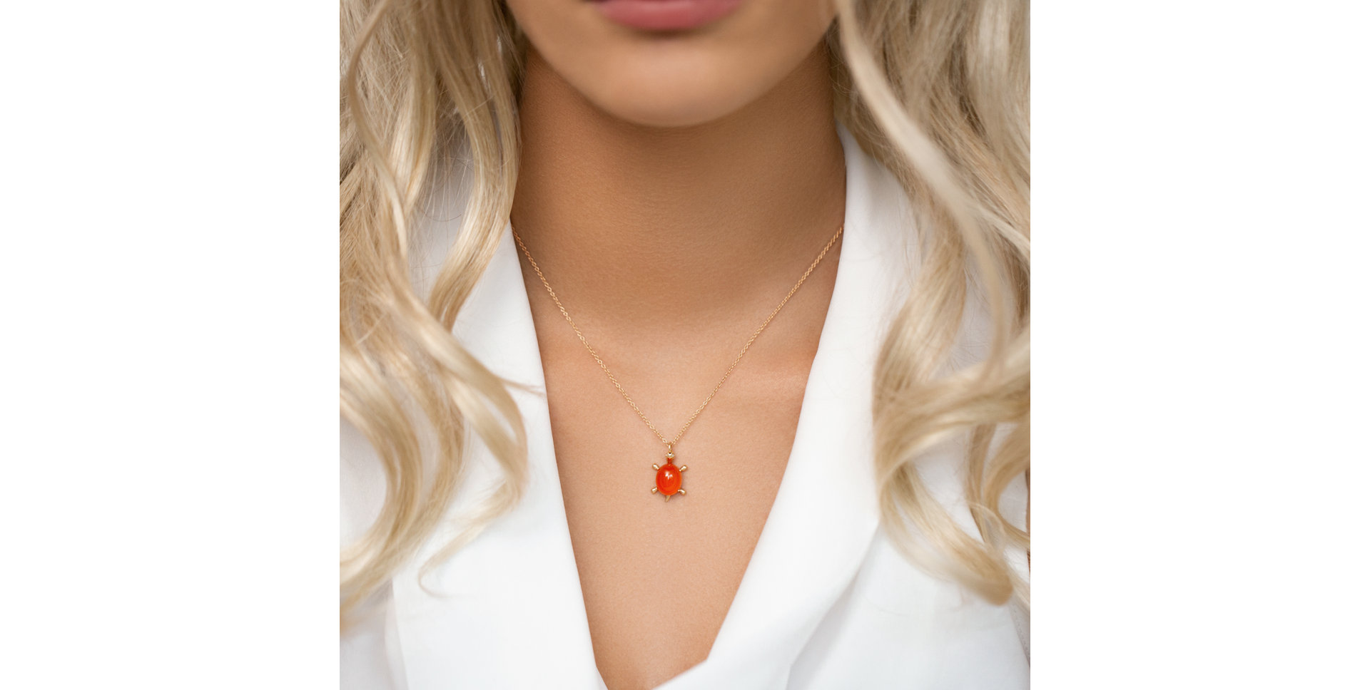 Náhrdelník s ruženínom diamantmi Marvelous Turtle