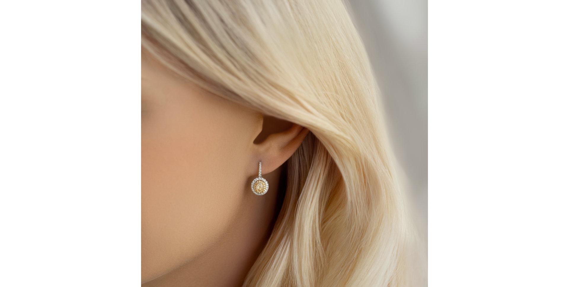 Náušnice s bielymi a žltými diamantmi Glossy Sun