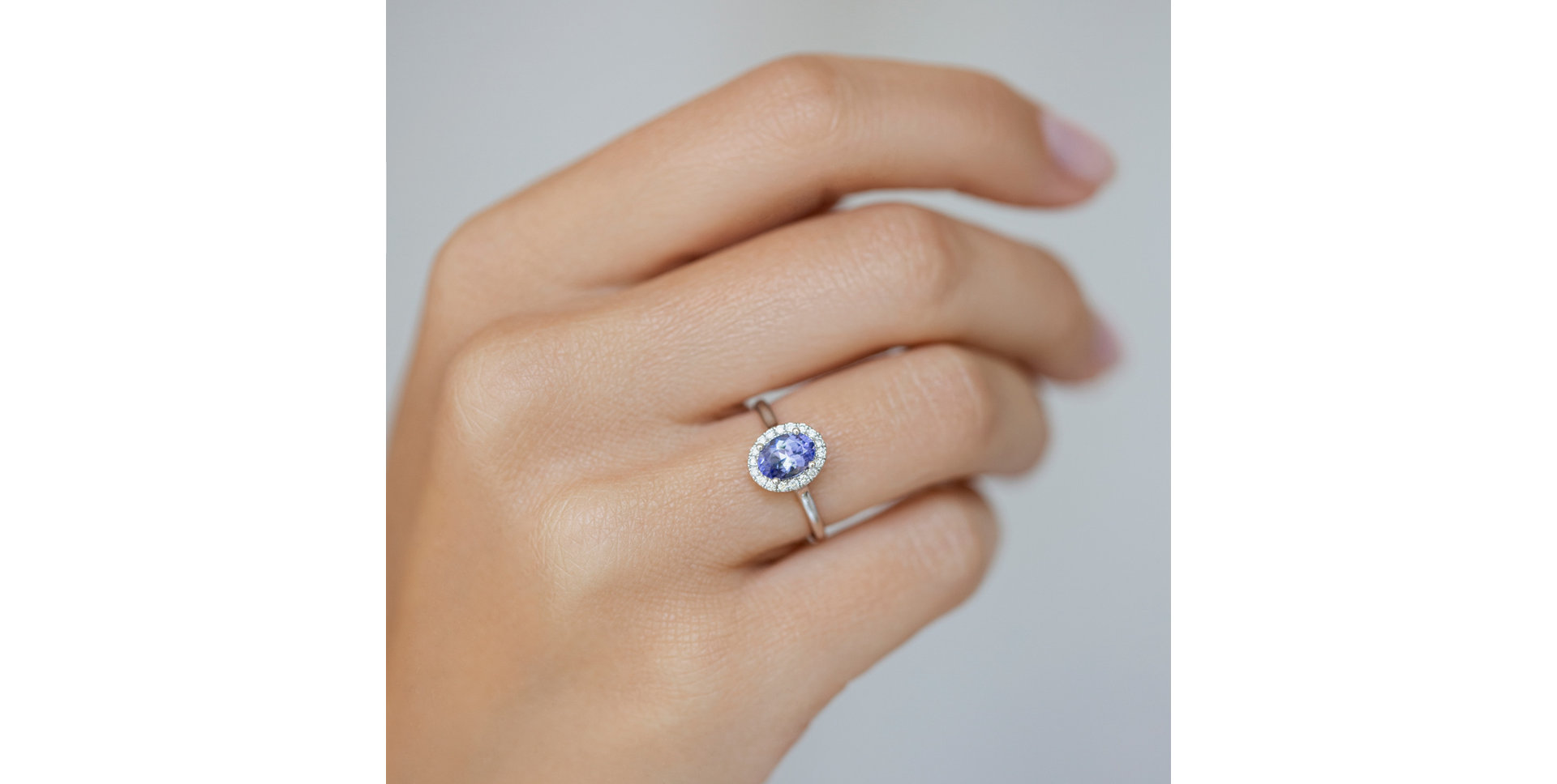 Prsteň s diamantmi a tanzanitom Princess