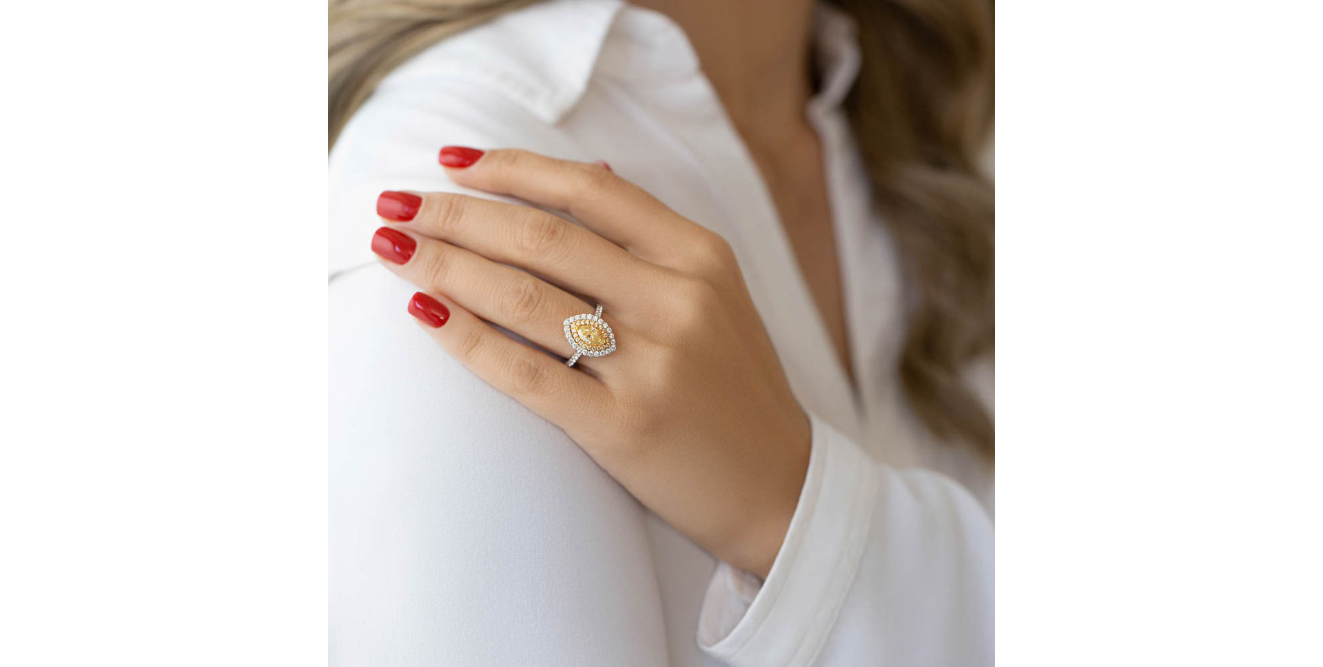 Prsteň s bielymi a žltými diamantmi Golden Light