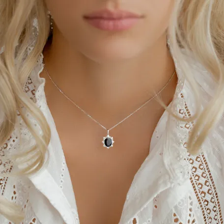 Prívesok s diamantmi a zafírom Princess