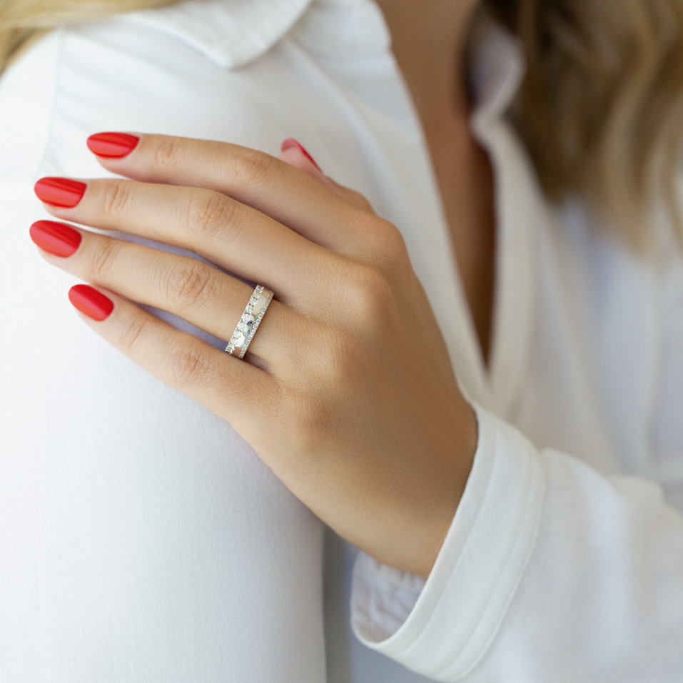 Prsteň s diamantmi Endless Glow