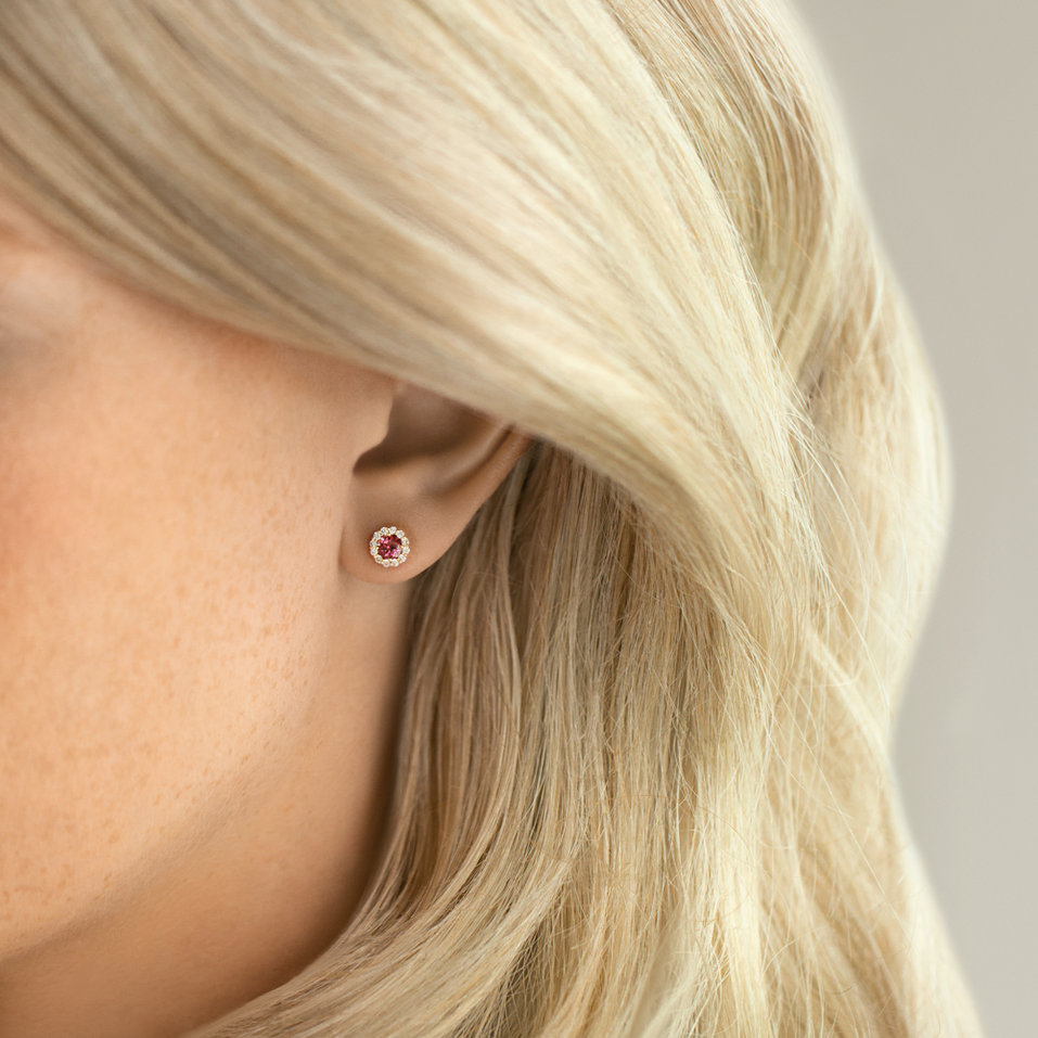 Náušnice s granátom a diamantmi Bloom Spark