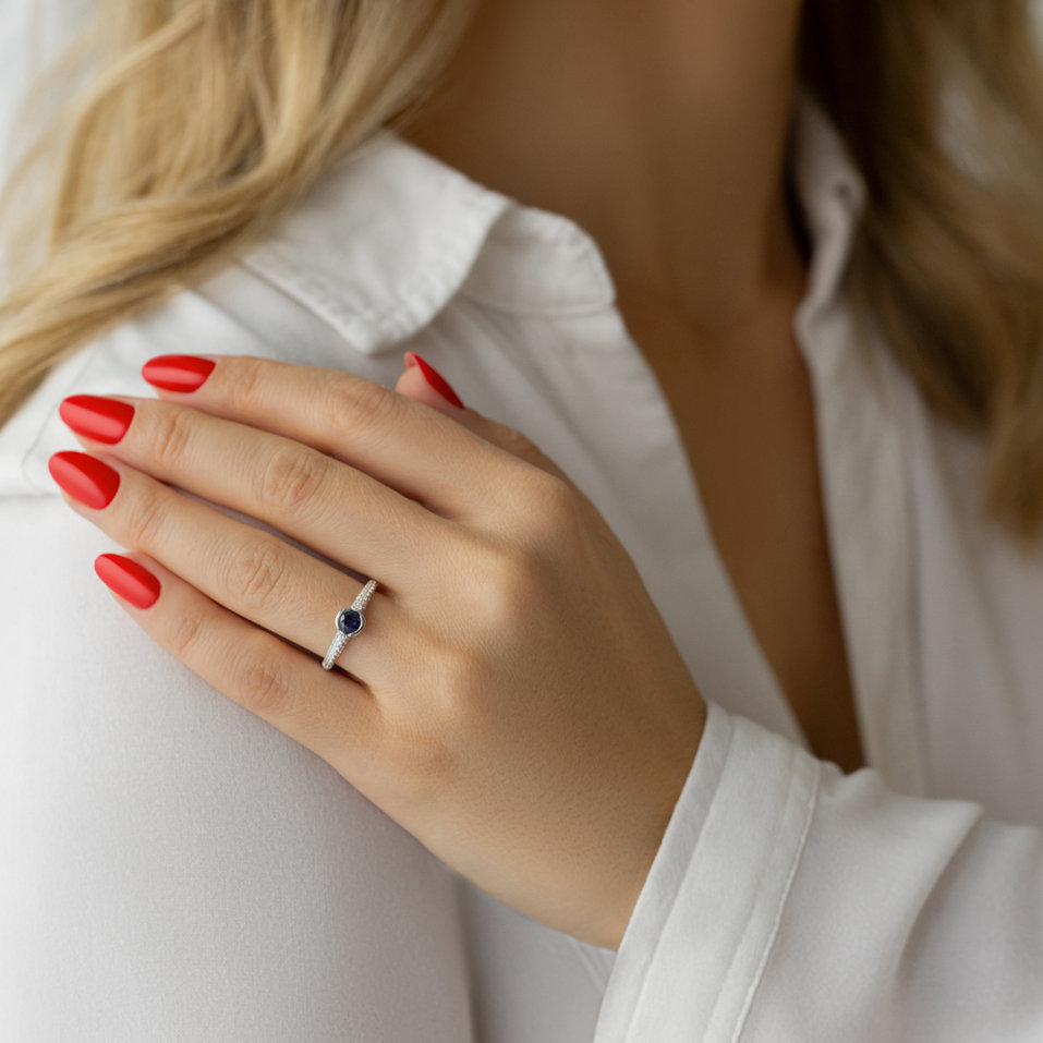 Prsteň s zafírom a diamantmi Octavie