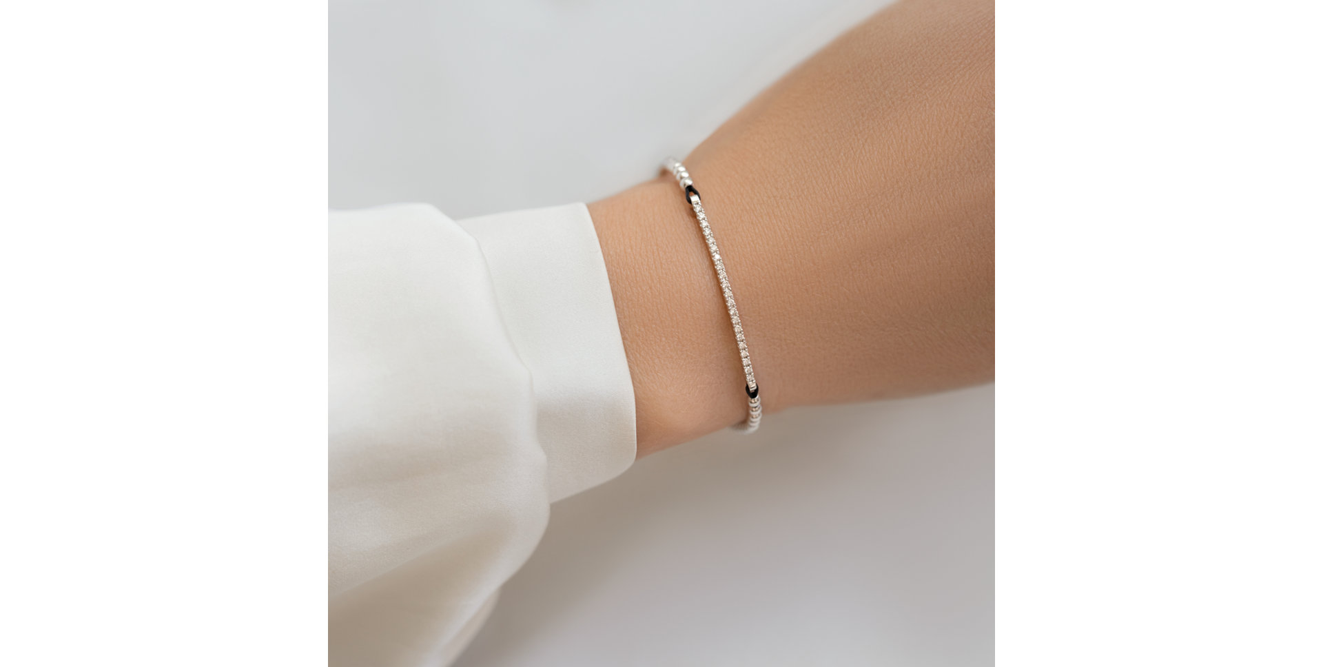 Náramok s diamantmi Shamballa