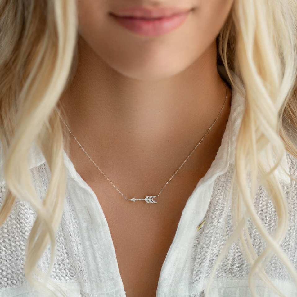 Náhrdelník s diamantmi Glittering Arrow