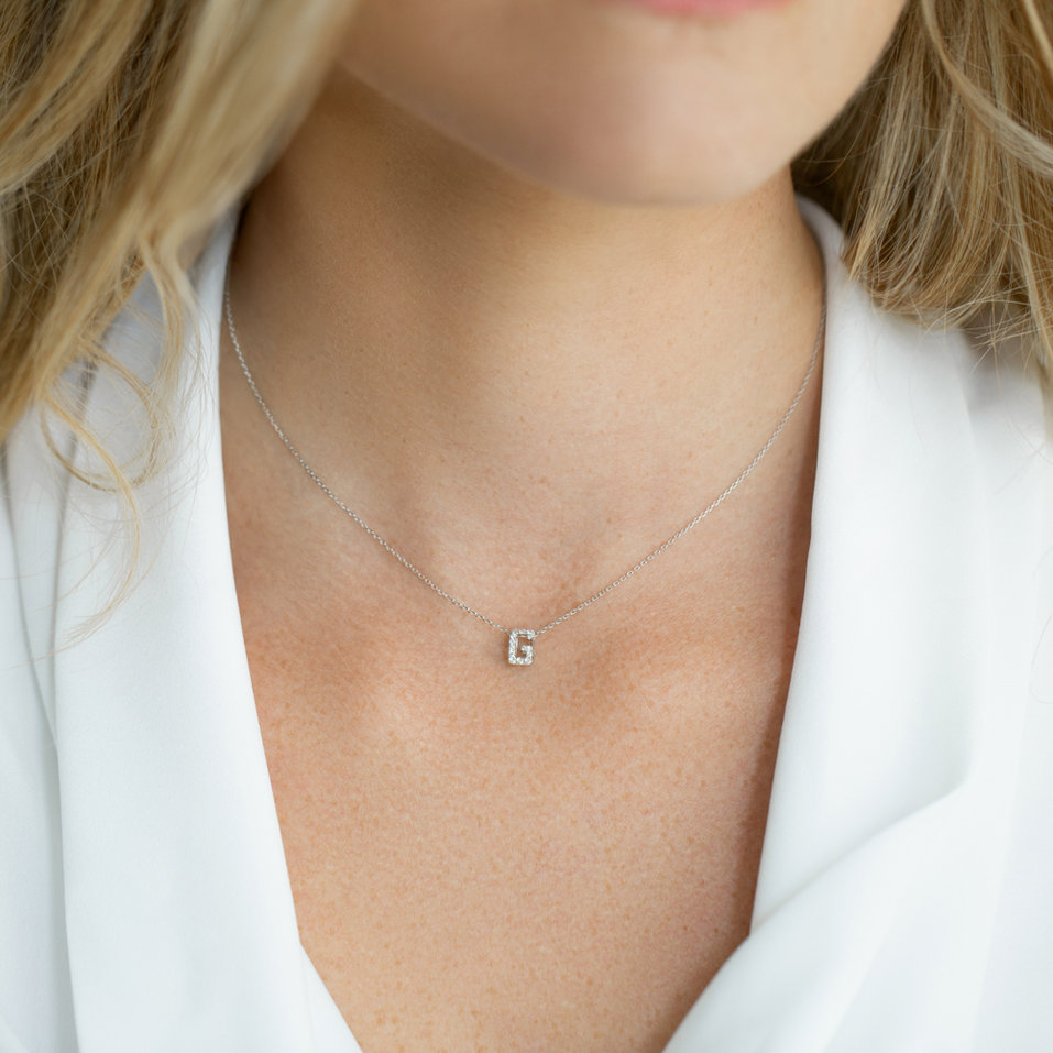 Náhrdelník s diamantmi Glittering Letter I