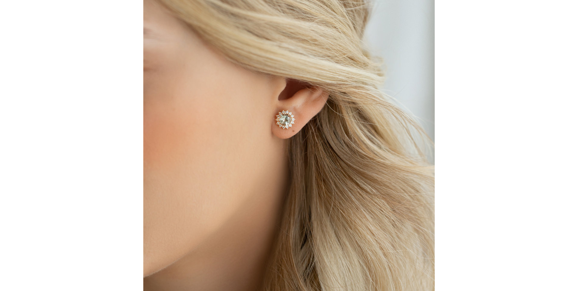 Náušnice s rhodolitom a diamantmi Lilac Flower