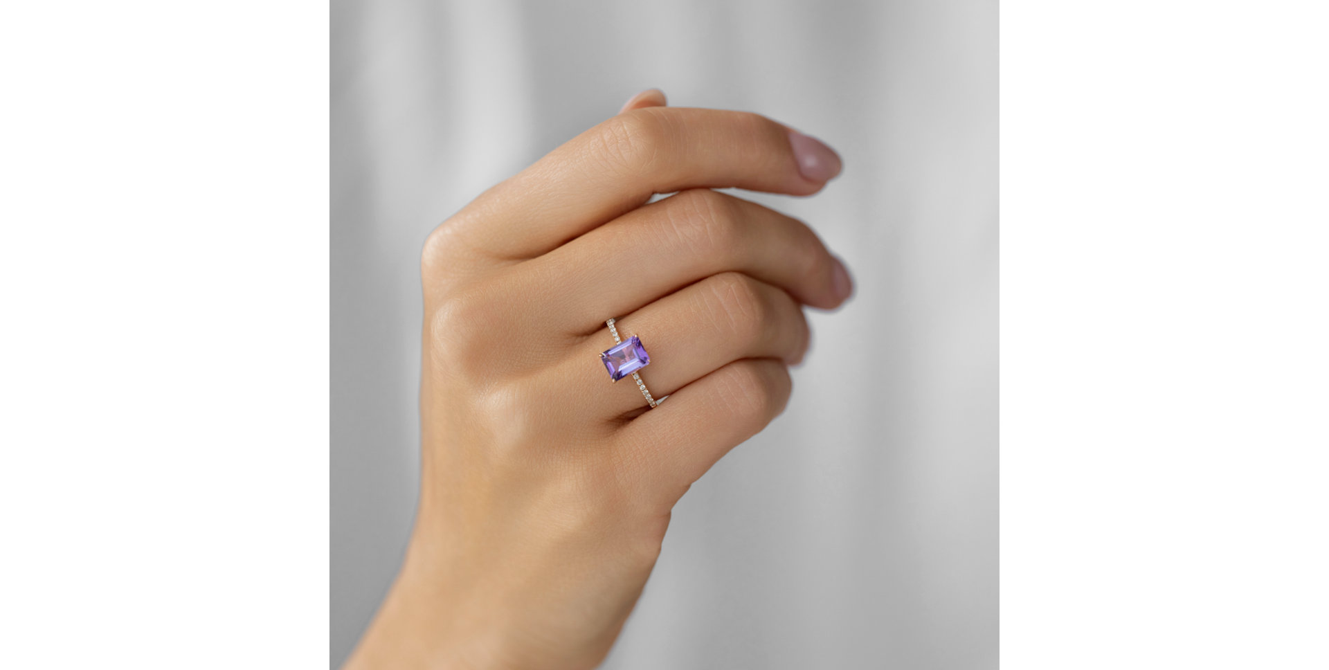 Prsteň s diamantmi a peridotom Perfect Promise
