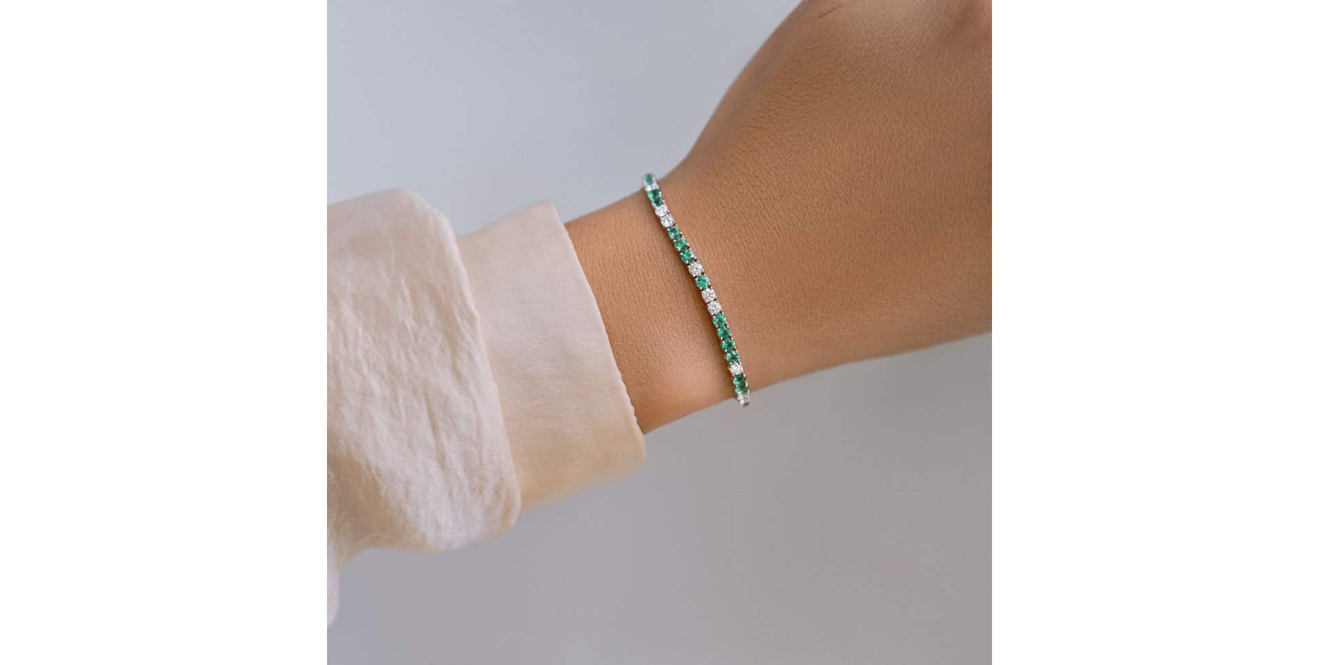 Náramok s diamantmi a rubínmi Belissia