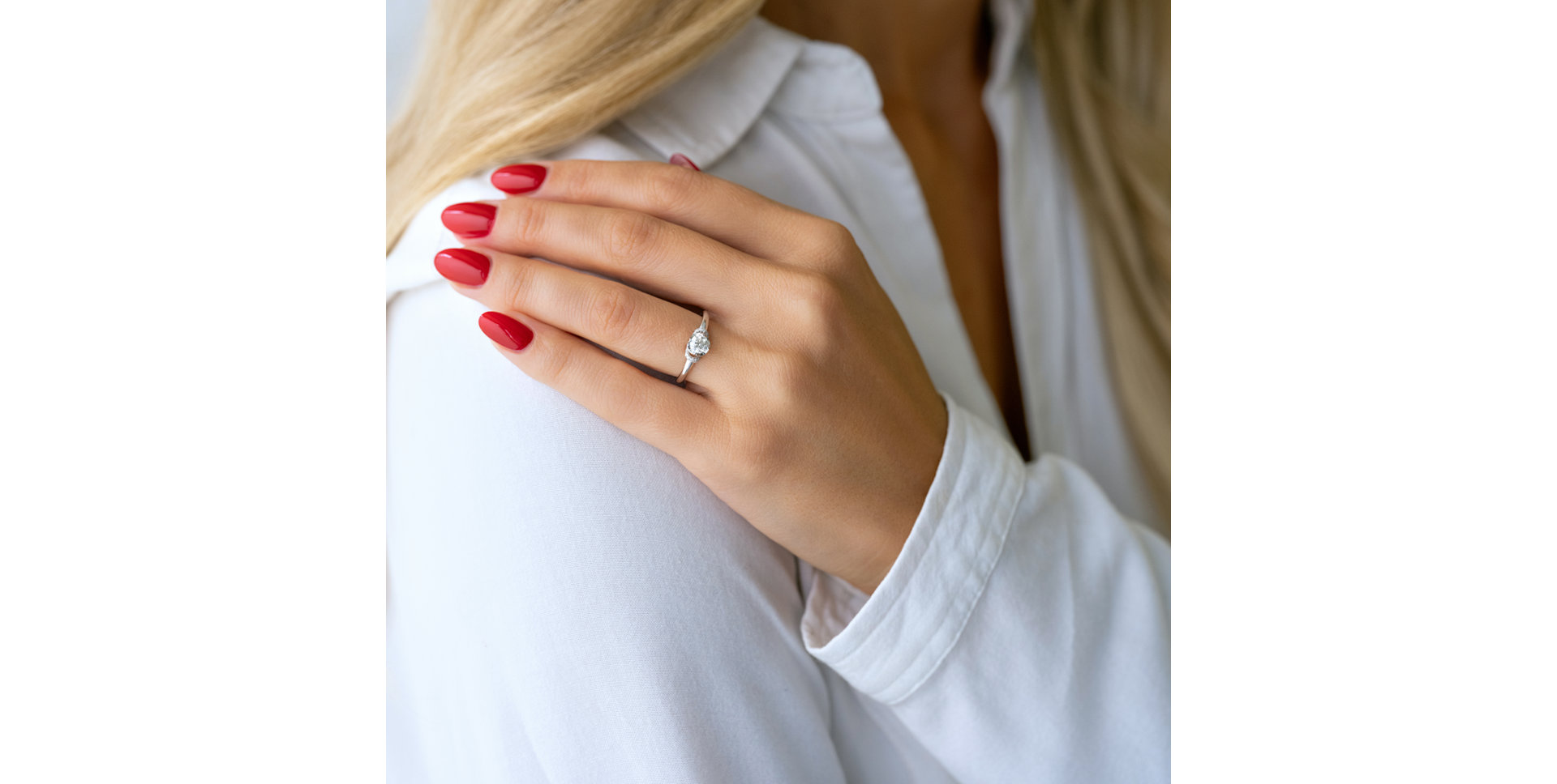 Prsteň s diamantmi Avellie