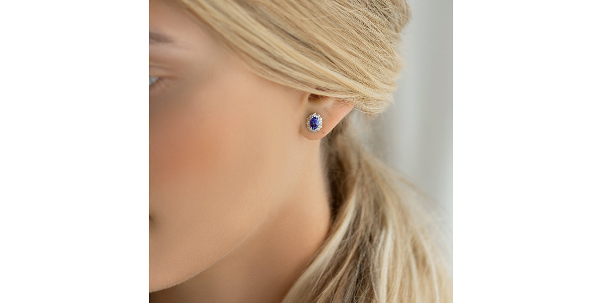 Náušnice s tanzanitom a diamantmi Princess