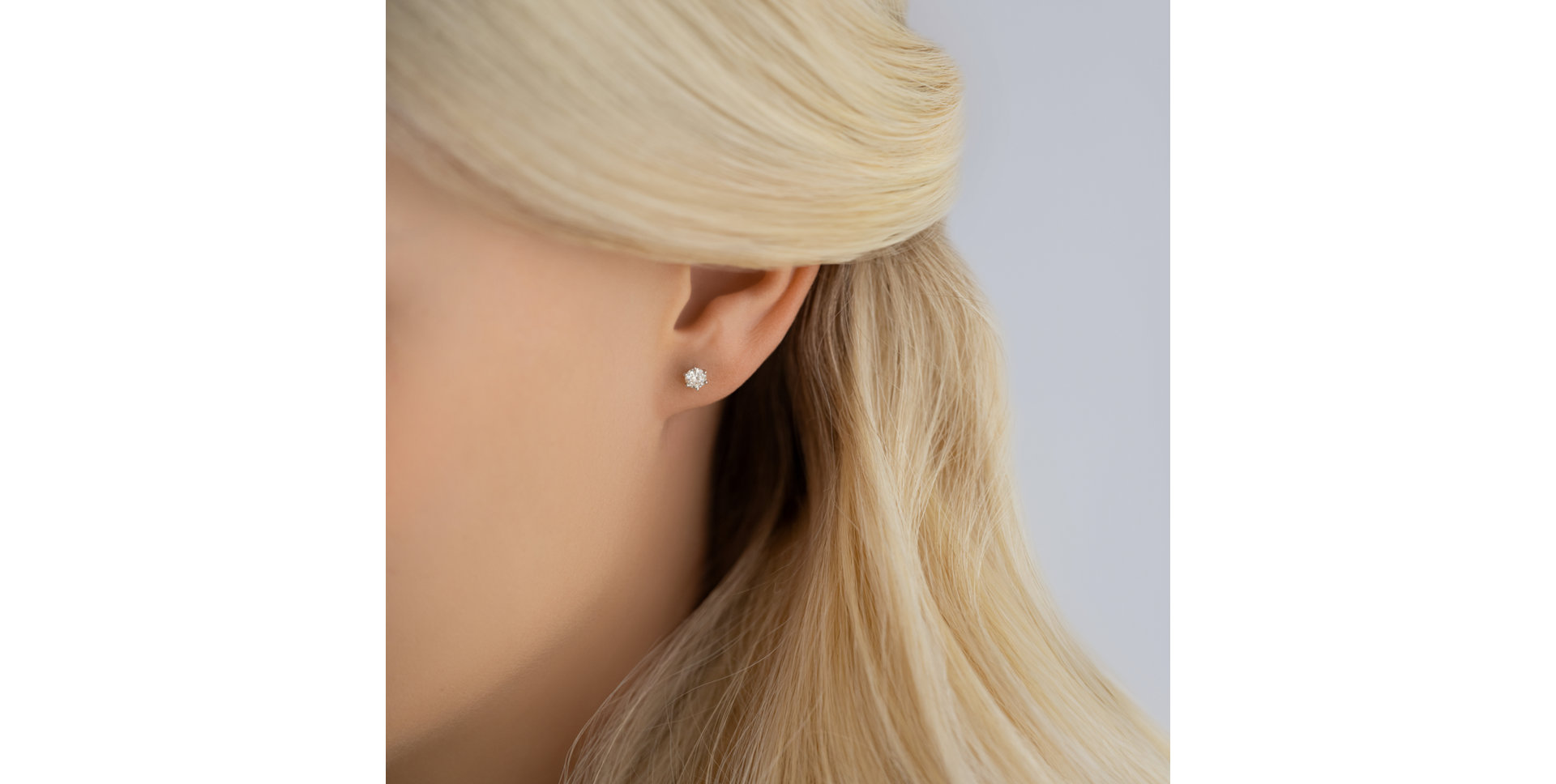 Náušnice s diamantom Essential Sparks