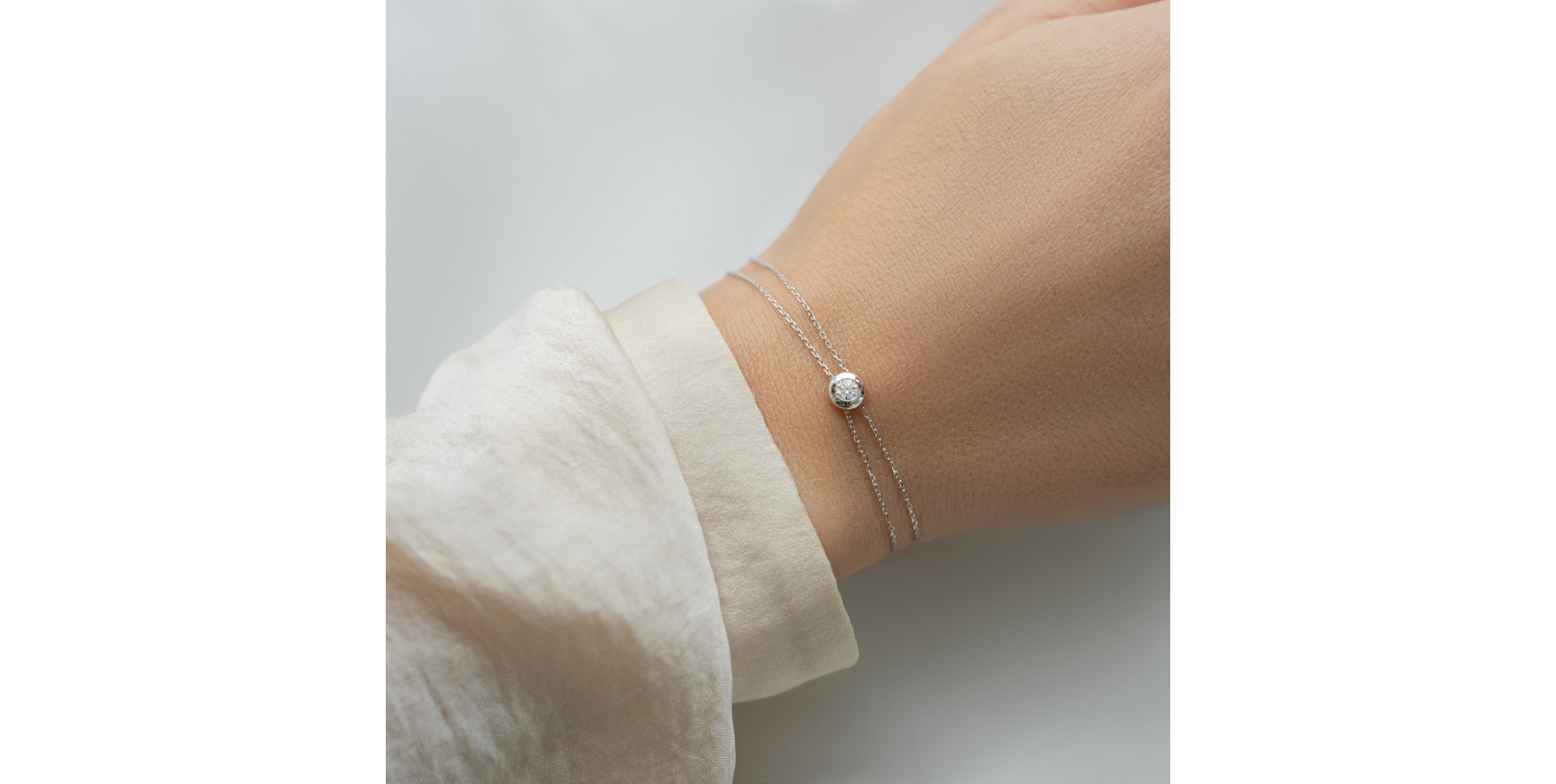 Náramok 14kt biele zlato s diamantmi Cosmic Magic