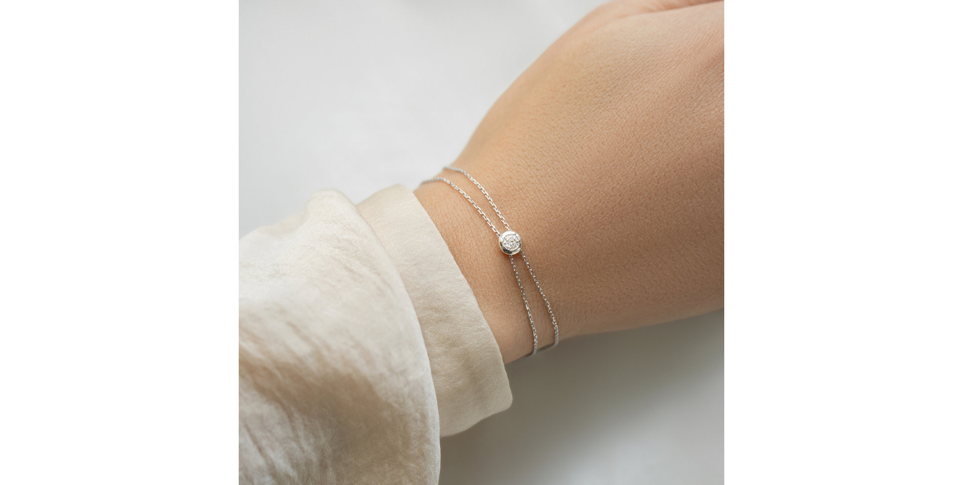 Náramok 14kt biele zlato s diamantmi Cosmic Magic