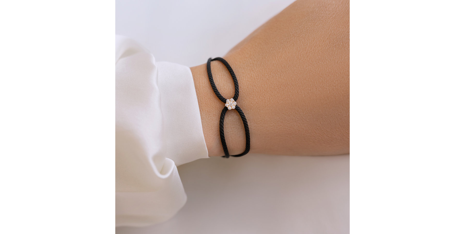 Náramok s diamantmi Deep Snow