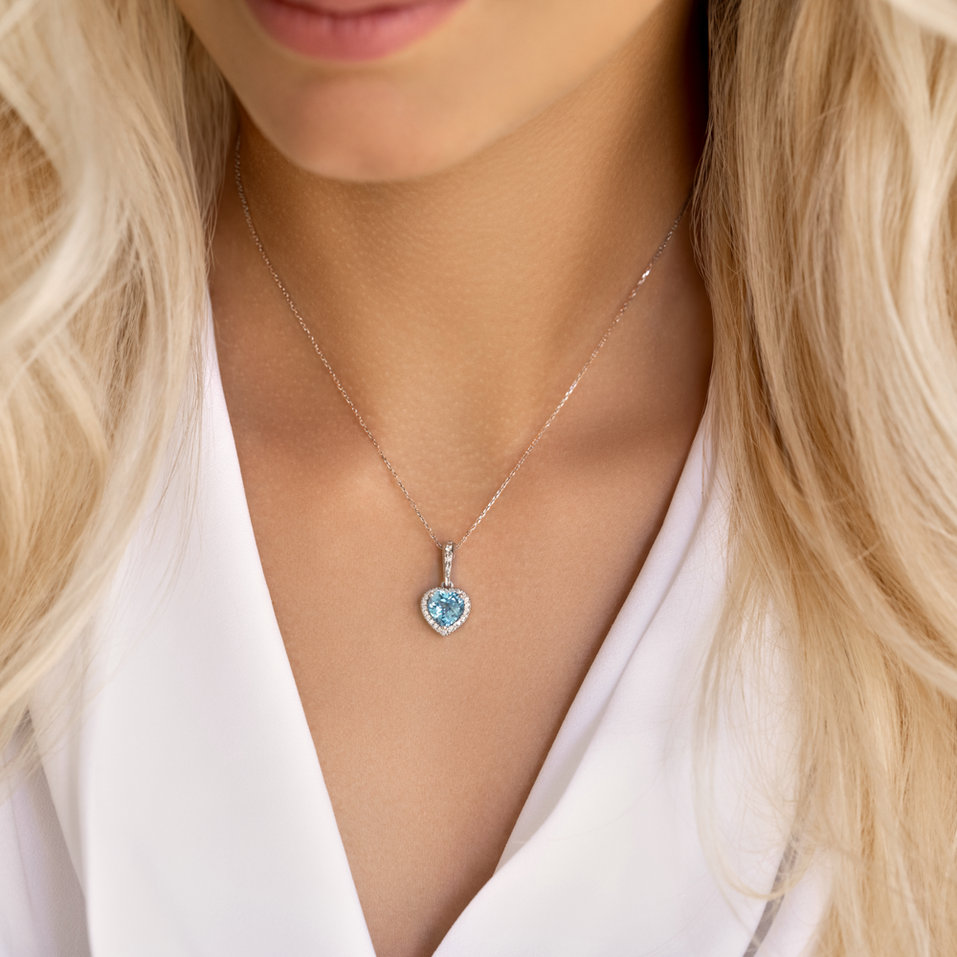 Prívesok s diamantmi a topásom Blue Heart