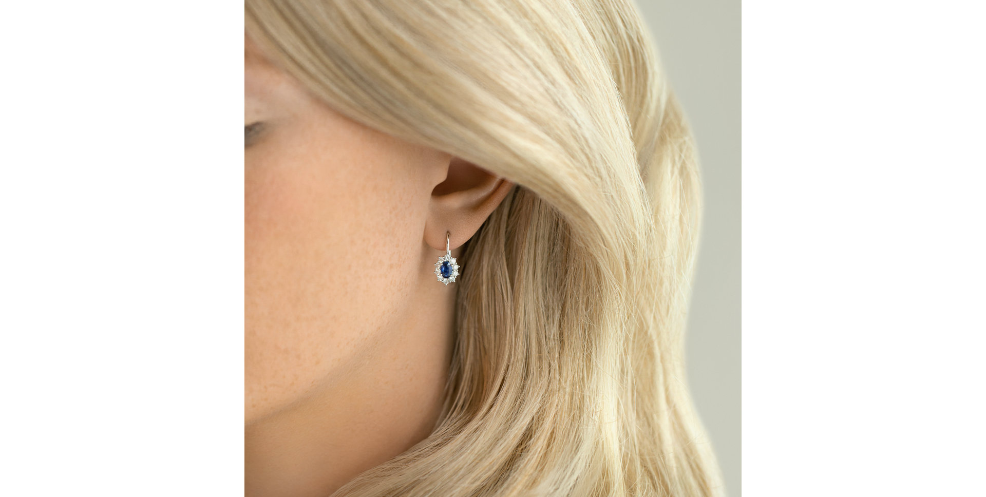 Náušnice 14kt biele zlato s diamantom a zafírom Moon Witchery