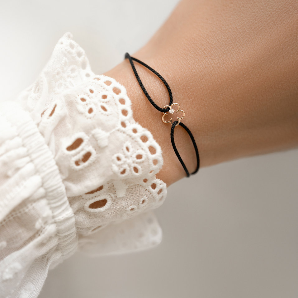 Náramok so šnúrkou Glossy daisy