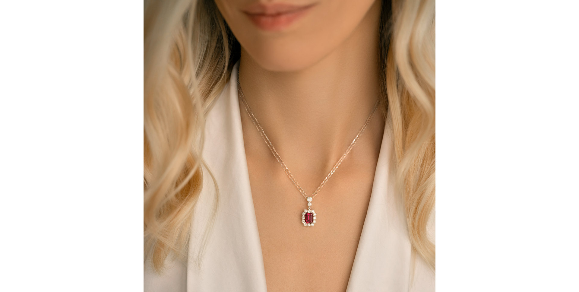 Náhrdelník s diamanty a rhodolitom Rosemary