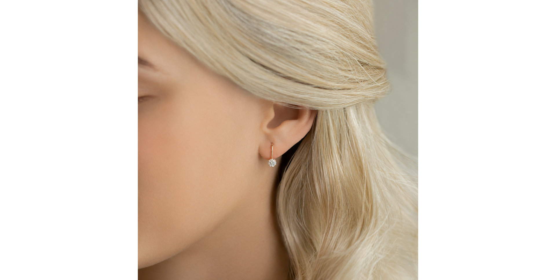 Náušnice s diamantom Everyday Glow