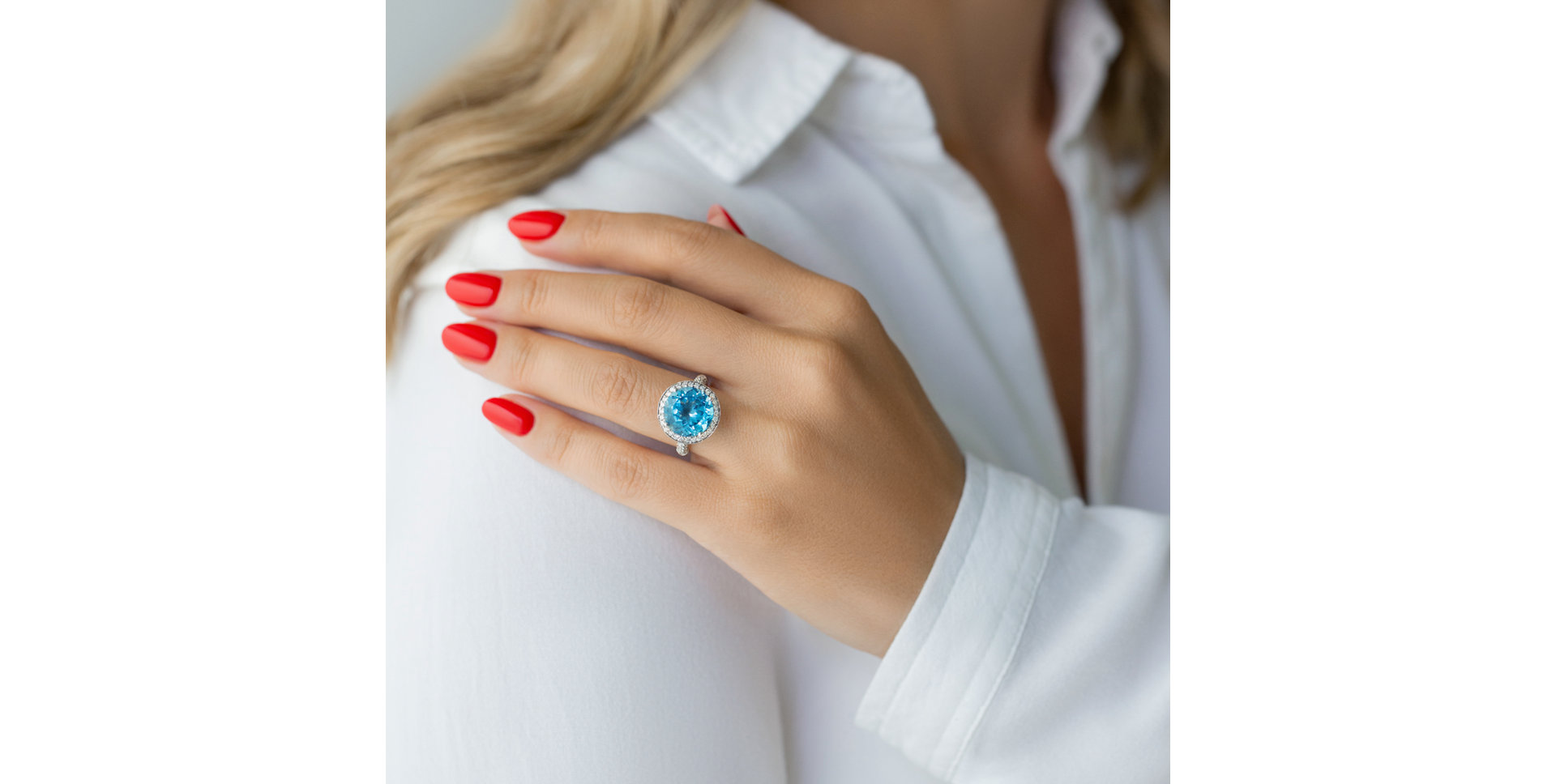 Prsteň s topásom a diamantmi The Depth