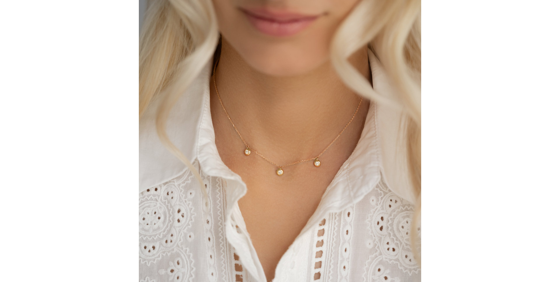 Náhrdelník s diamantmi Sparkling Dots