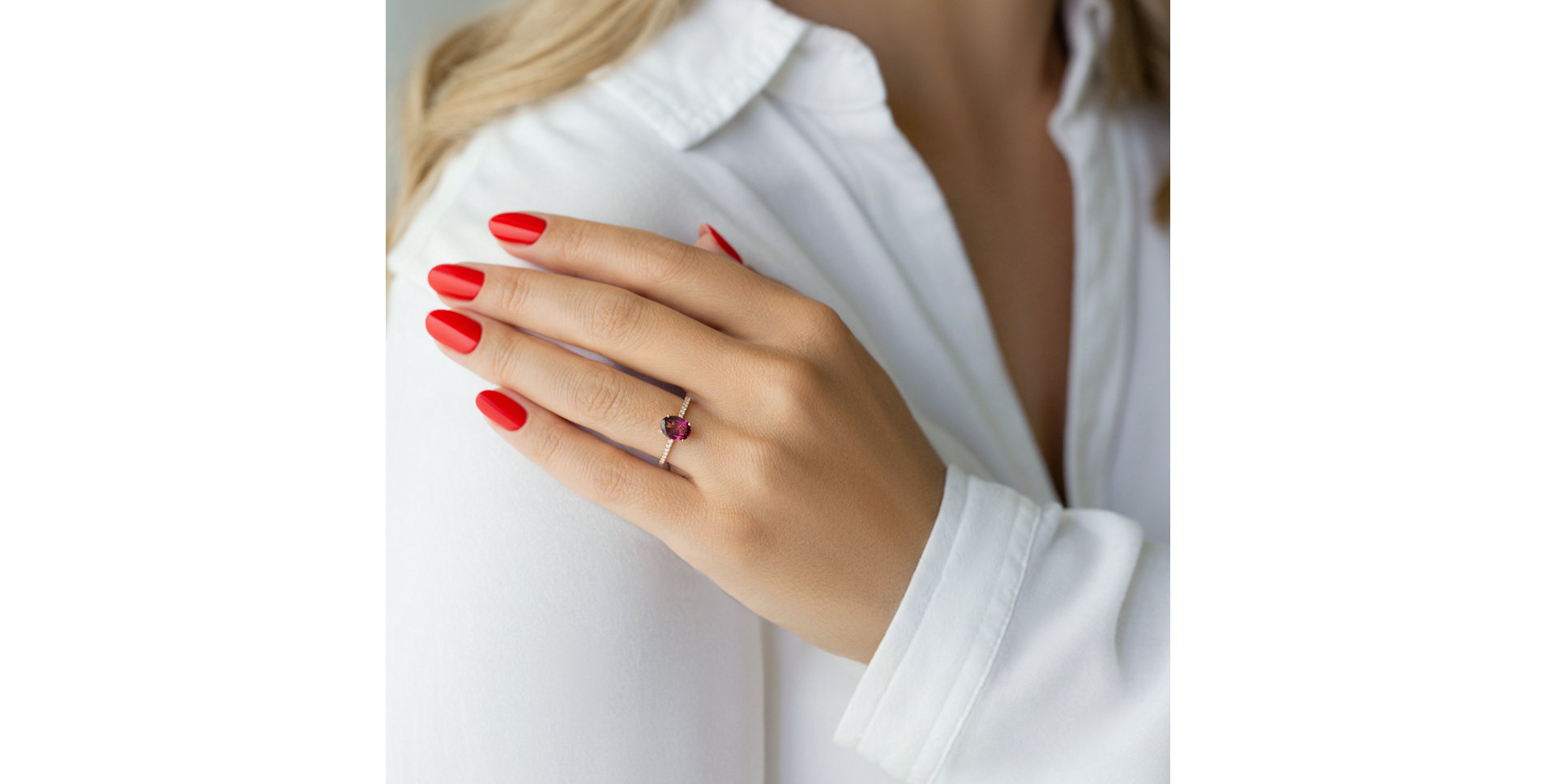 Prsteň s diamantmi a topásom Touch of Shine