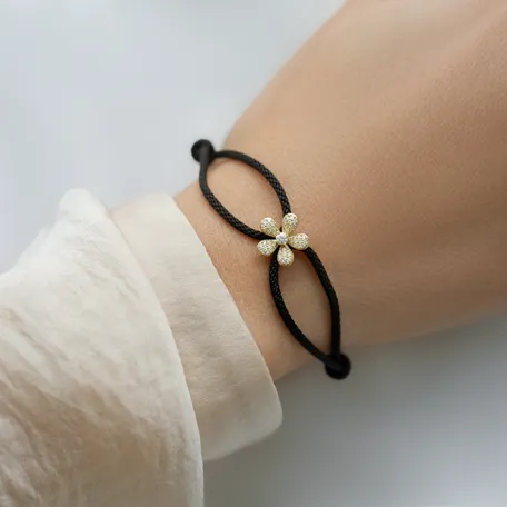 Náramok s diamantmi Daisy