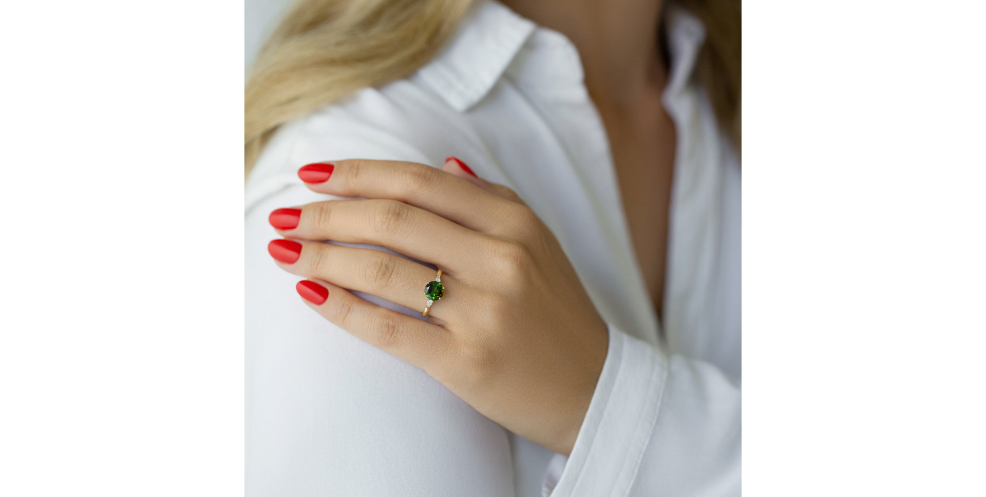 Prsteň s diamantmi a topásom Royal Oasis