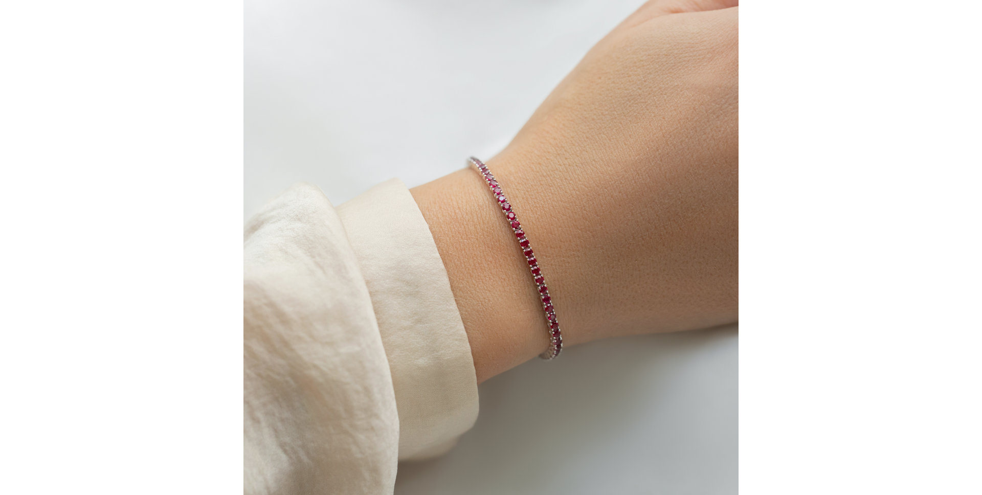 Náramok s rubínmi Infinite Glow