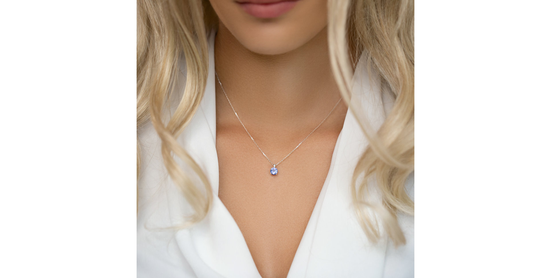 Náhrdelník s diamantmi a morganitom Seraphita