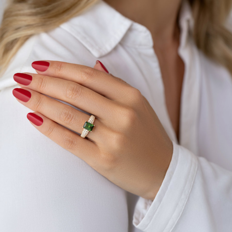 Prsteň s diamantmi a rhodolitom Diamond Whisper