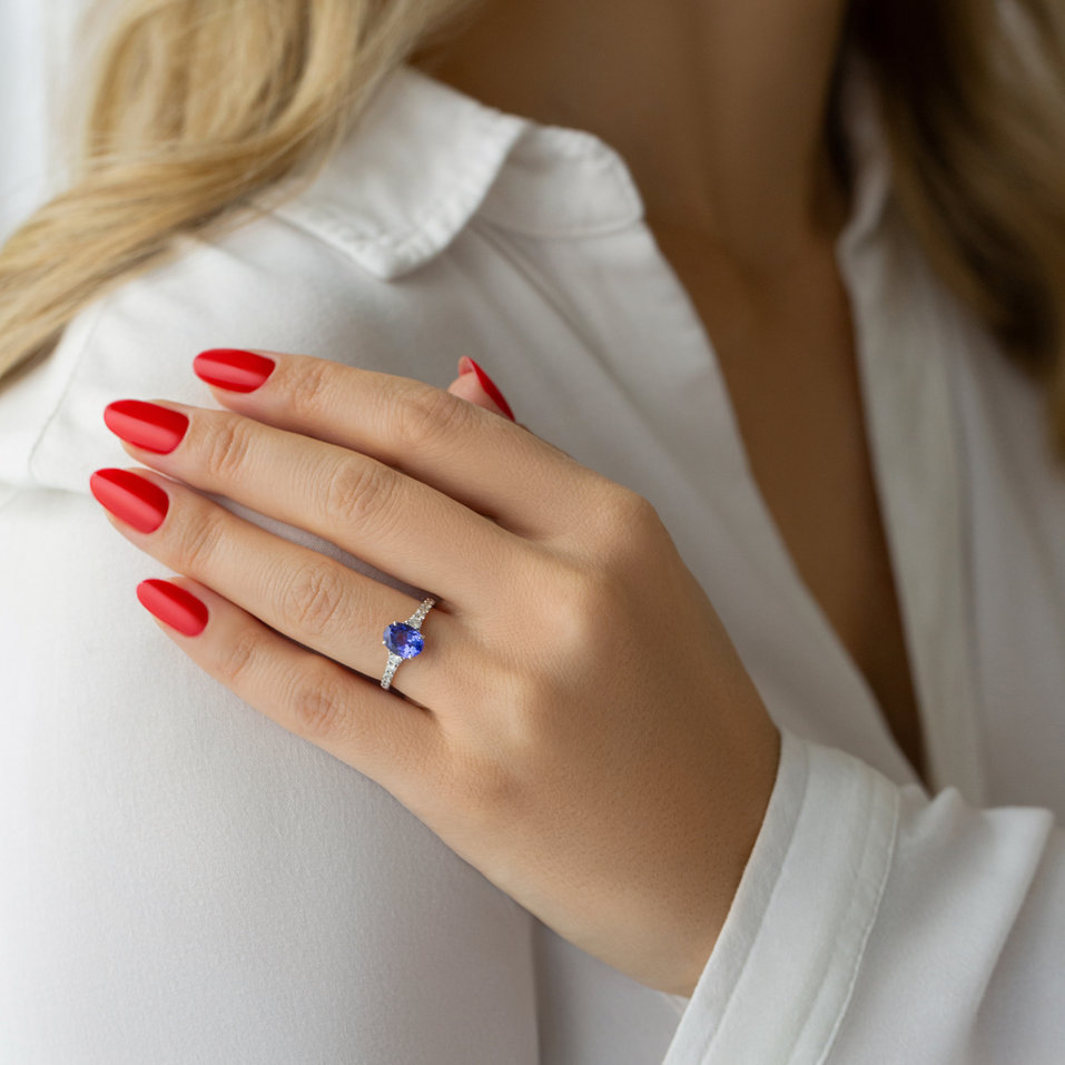 Prsteň s diamantmi a tanzanitom Shimmering dazzle