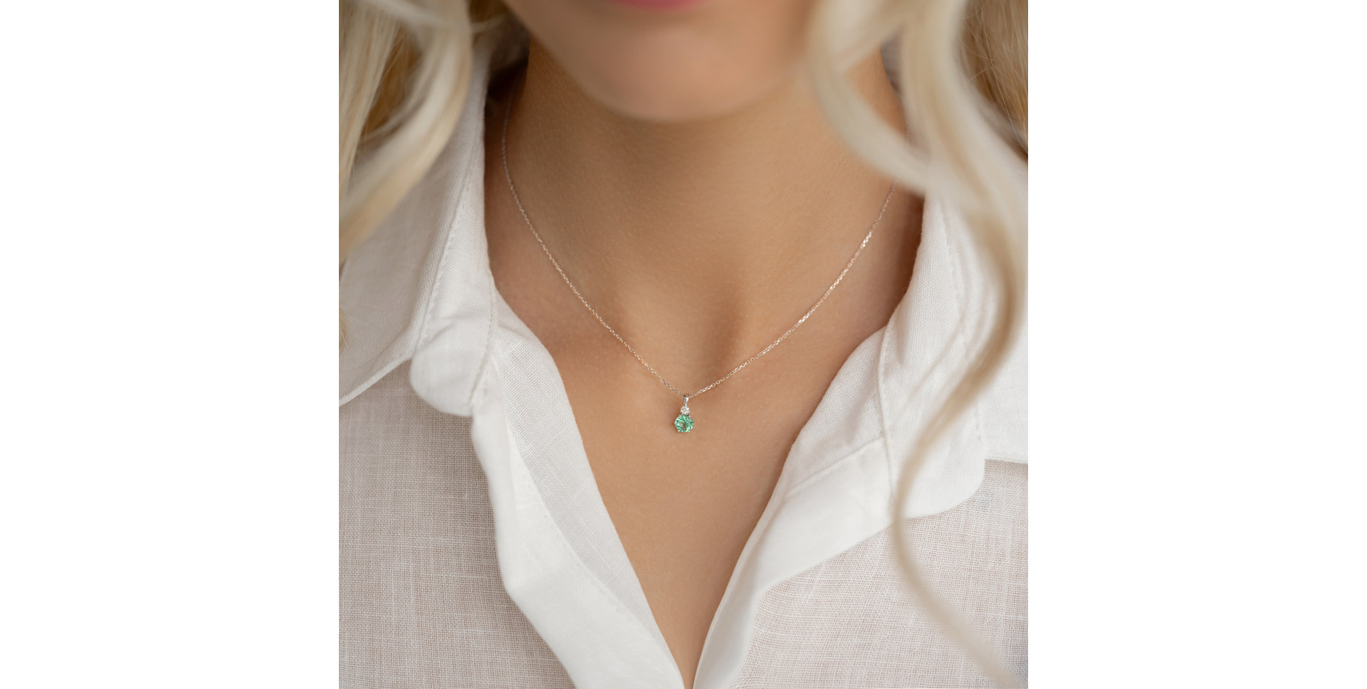 Náhrdelník s diamantom a topásom Midnight Serenity