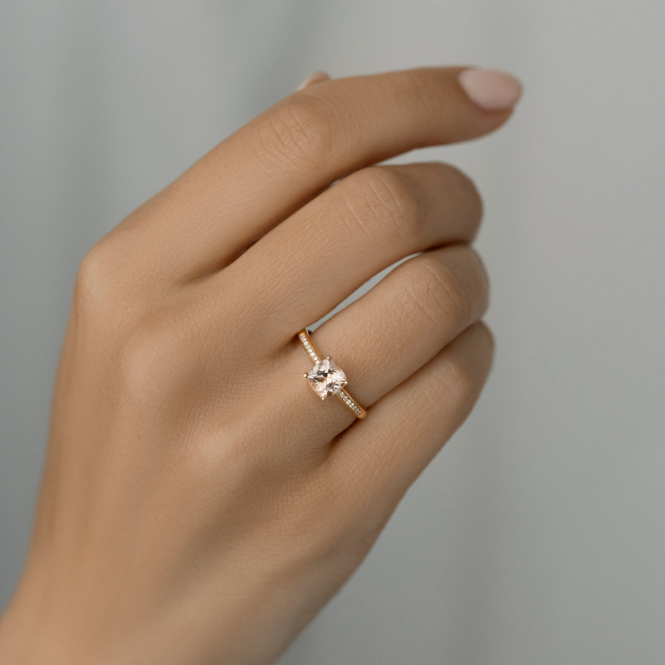 Prsteň s diamantmi a topásom Melody Symphony