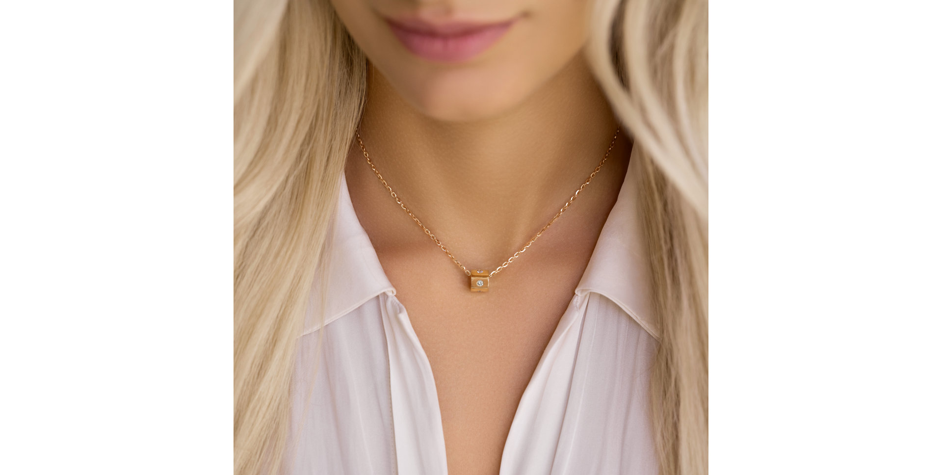 Náhrdelník s diamantmi Glittering Line