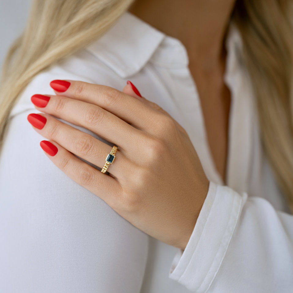 Prsteň s topásom Vespera Frost