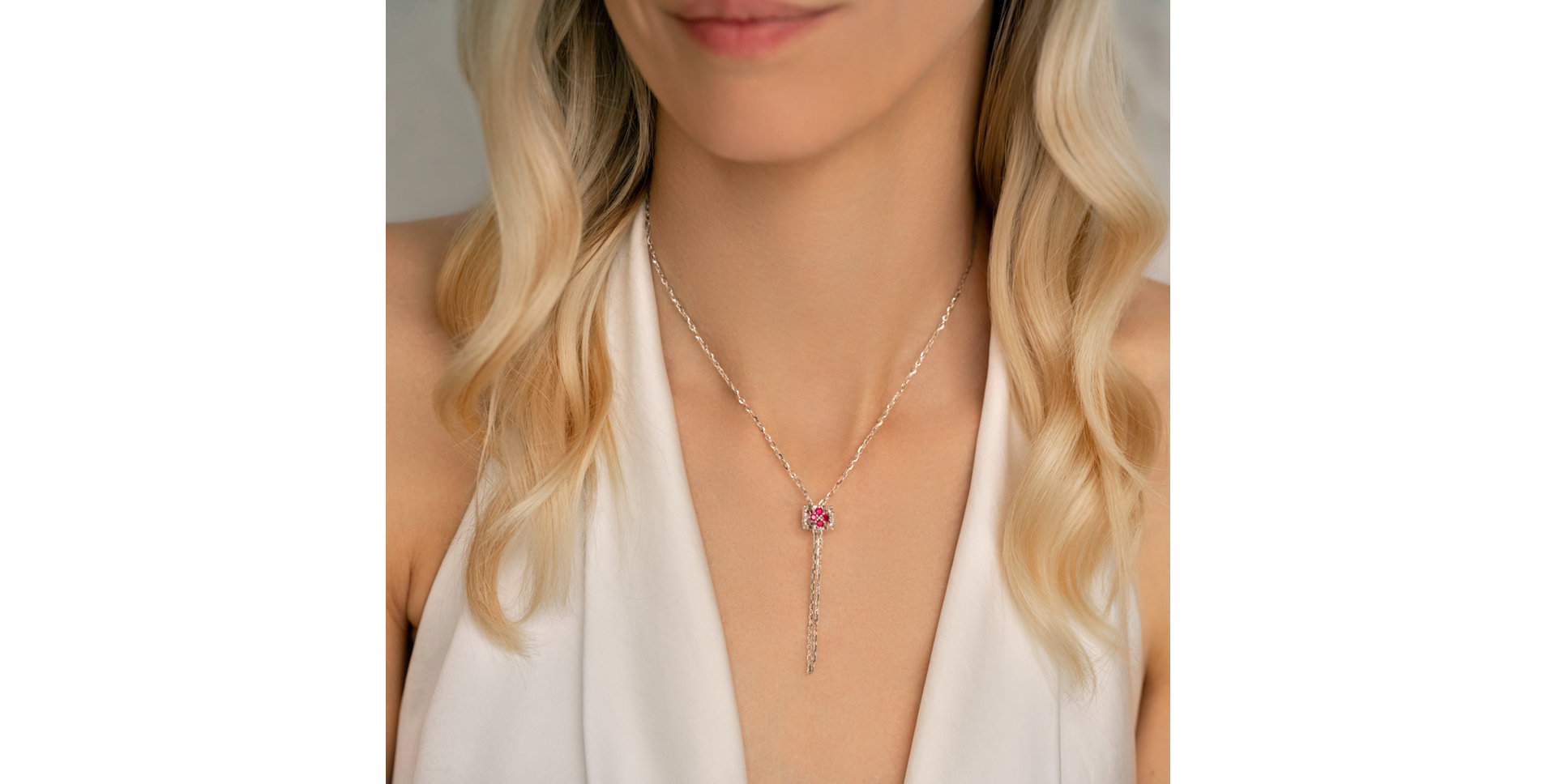 Náhrdelník s diamantmi a rubínmi Amea