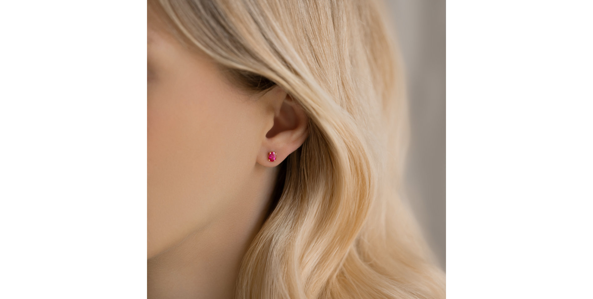 Naušnice s rubínom Mystic Abyss